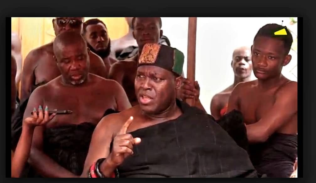 akwamumanhene-distools-subchief-for-breaking-oath-among-other-charges