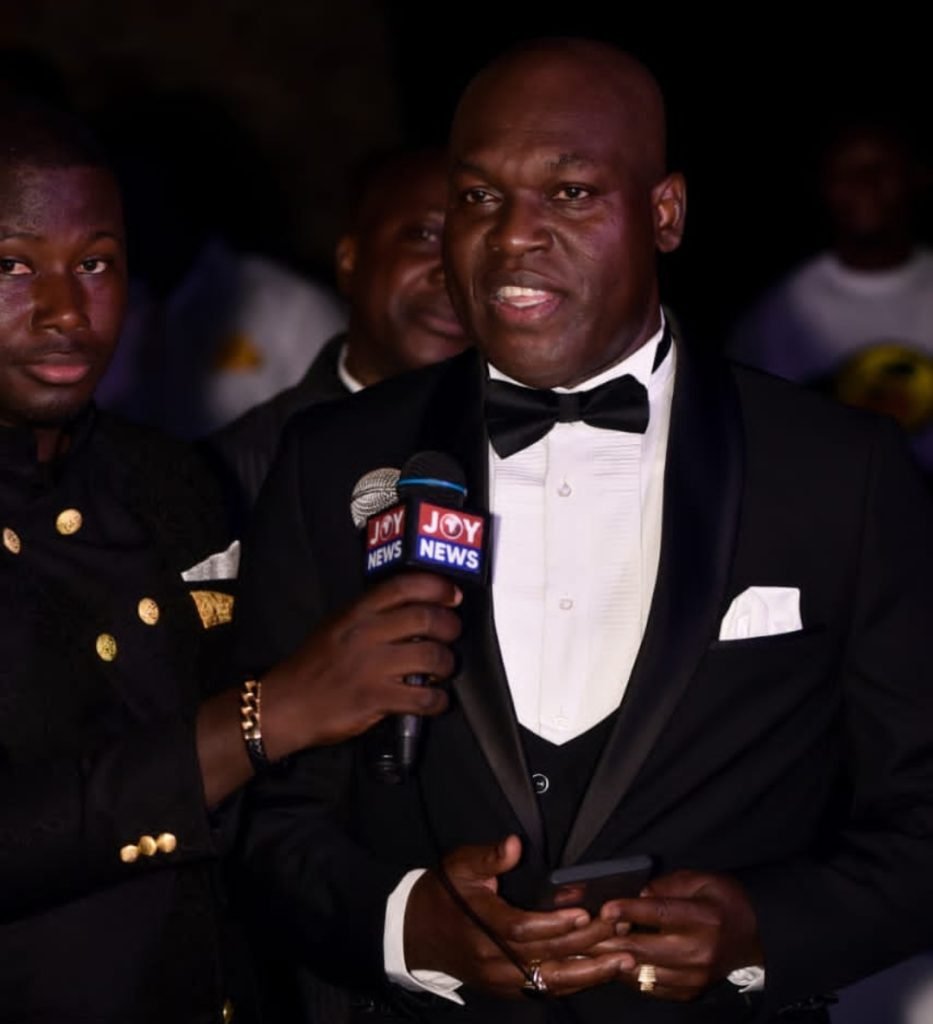 Akwamumanhene declares ‘war against illiteracy’