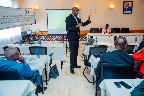 burundi:-african-development-bank-presents-health-infrastructure-strategy-for-africa