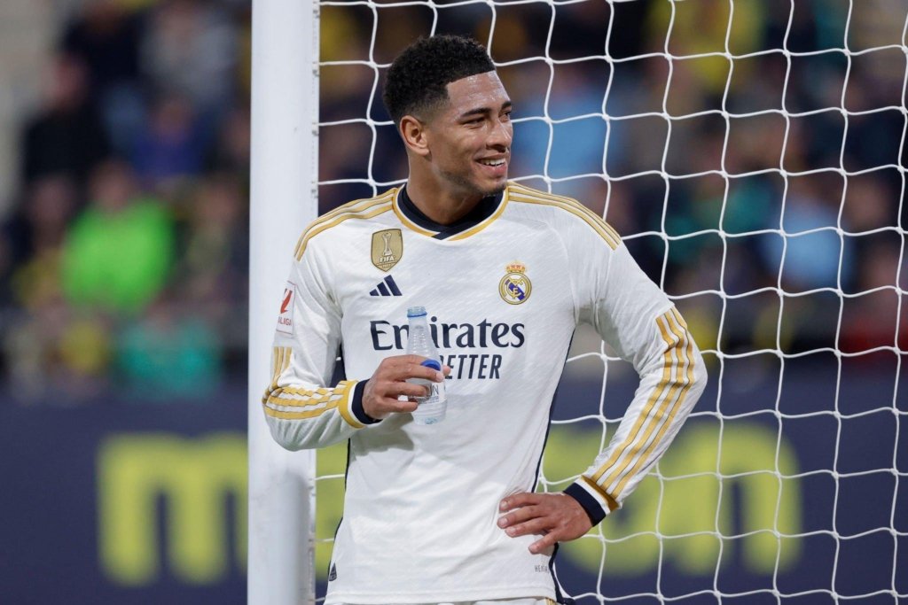Bellingham makes Real Madrid history in 3-0 win over Cadiz