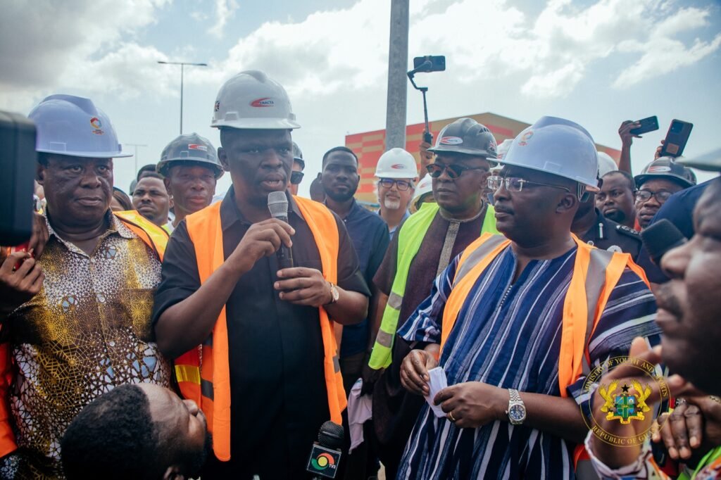 accra-2023:-bawumia-expresses-‘full-confidence’-in-sports-minister-mustapha-ussif