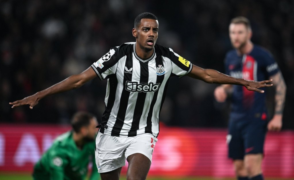 late-controversial-penalty-denies-newcastle-win-against-psg