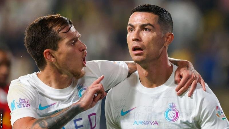 cristiano-ronaldo-marks-1,200th-career-game-with-goal-and-assist