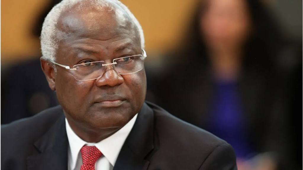 sierra-leone-ex-president-ernest-bai-koroma-flies-to-nigeria-for-medical-care