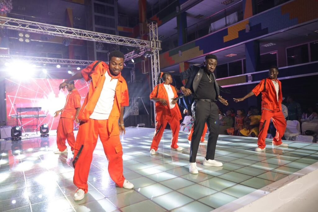 Christmas with KobbySalm leaves audience entralled
