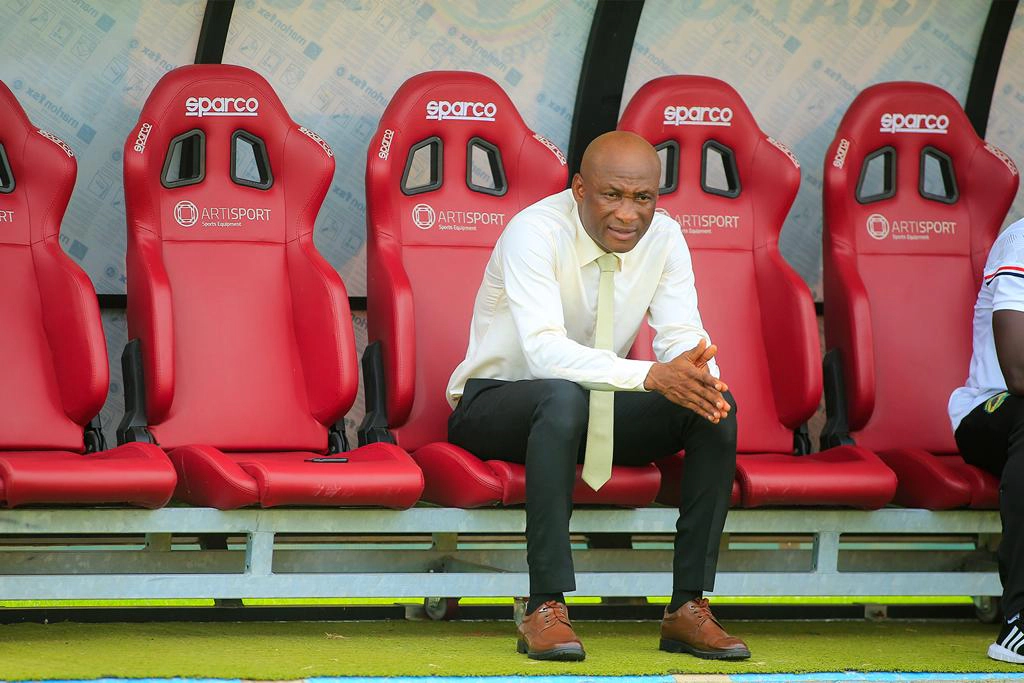 Kotoko legend backs under-fire Ogum to keep job