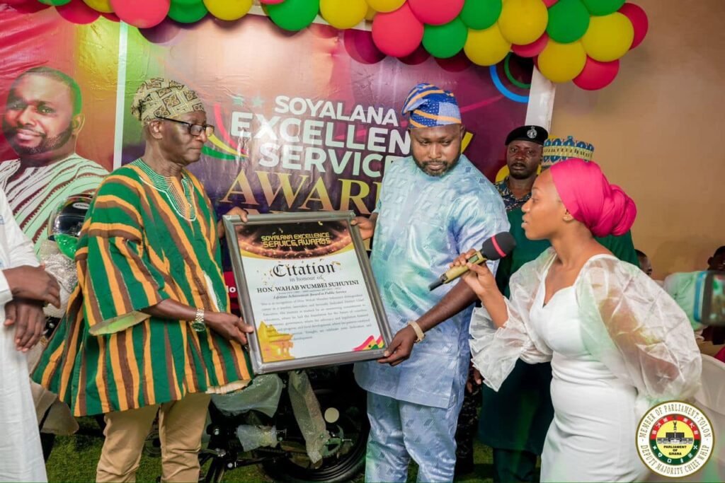 tolon-mp-rewards-60-persons-for-excellent-service
