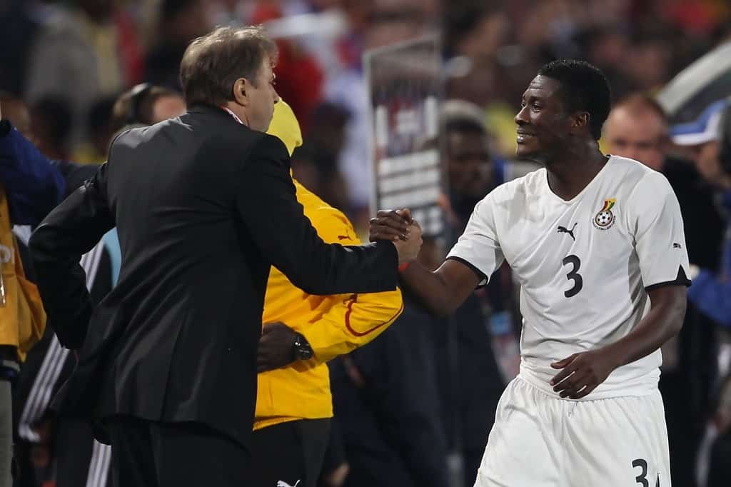 asamoah-gyan-slams-milovan-ravejac-for-subbing-him-off-in-crucial-afcon-final