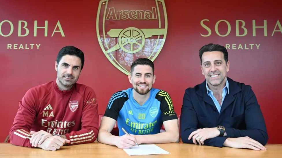 jorginho-extends-arsenal-stay