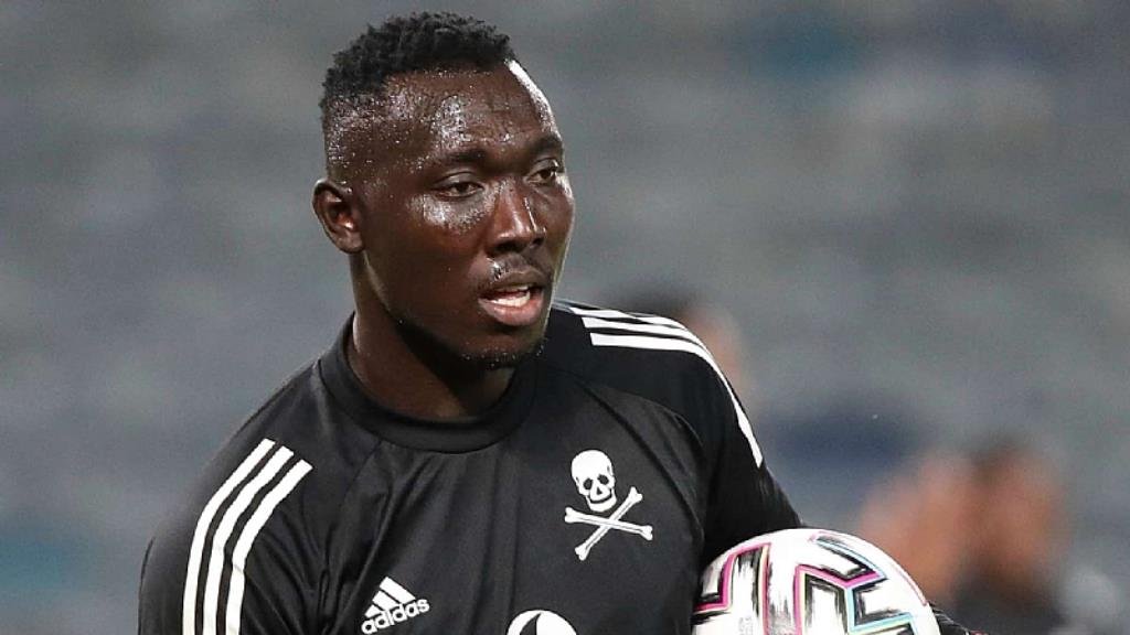 Orlando Pirates release goalkeeper Richard Ofori