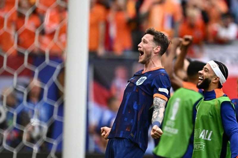 Weghorst nets late winner as Netherlands edge Poland in Euro 2024
