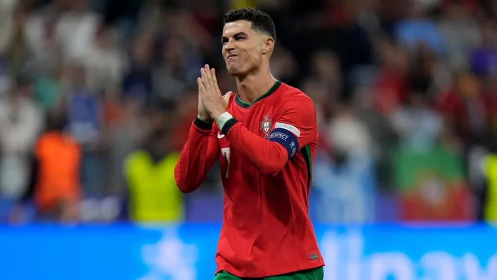 I feel sad and happy at the same time – Ronaldo