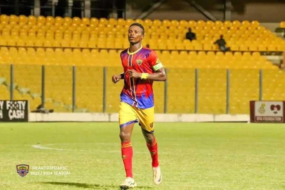 Kofi Agbesimah: Hearts of Oak captain joins GPL champions Samartex
