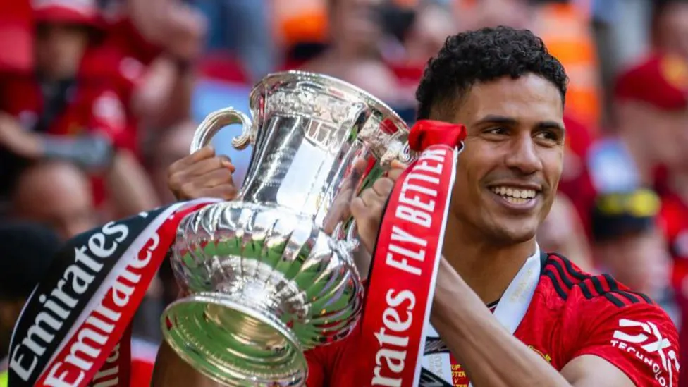 Raphael Varane joins Cesc Fabregas’ Como in Serie A