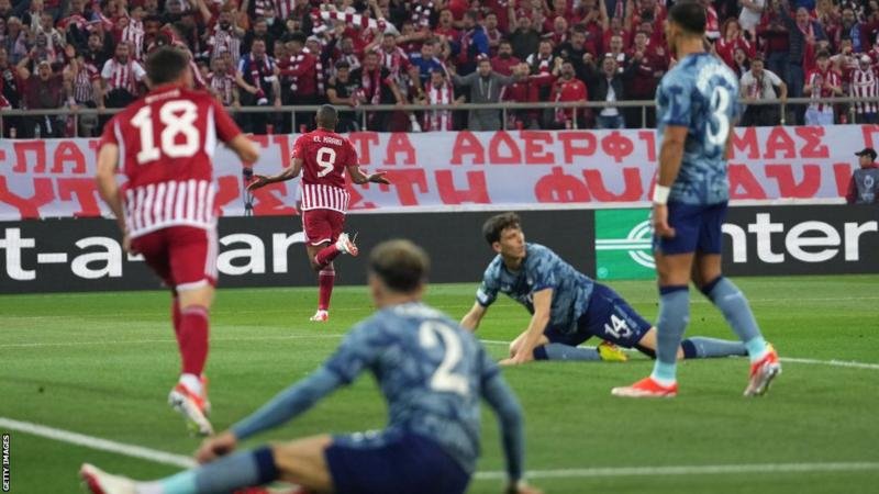 Olympiakos reach Conference League final after beating Aston Villa