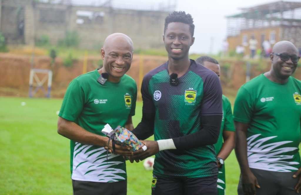 Kotoko coach Prosper Ogum returns to training after surgery