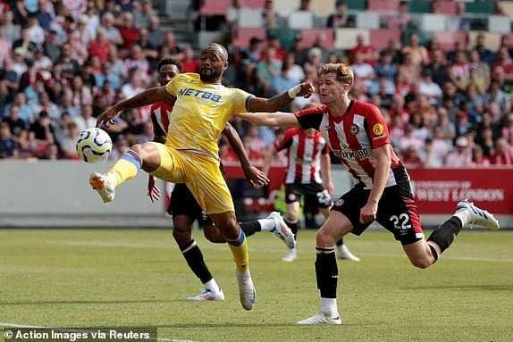 Reduced role for Jordan Ayew as Bees sting Eagles